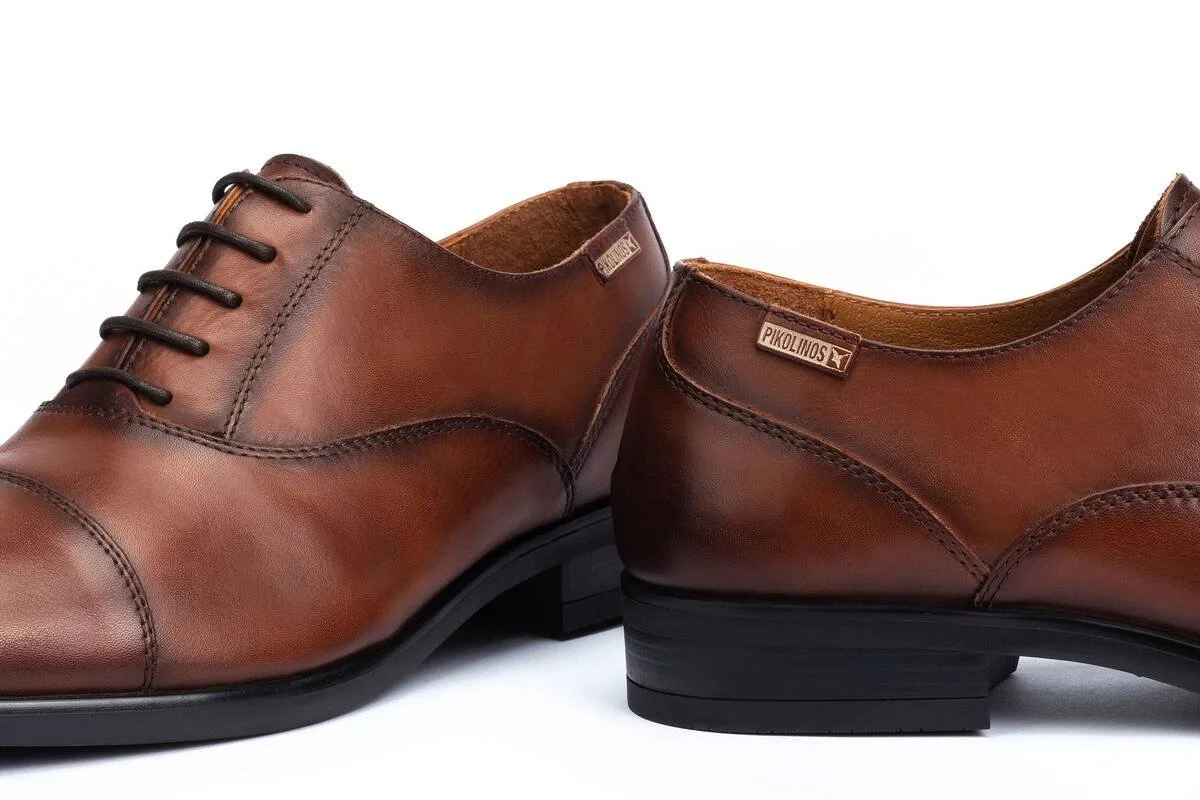 Pikolinos Bristol leather dress shoes